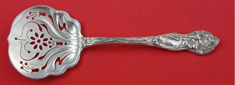 Cucumber Server pierced w/ flower 7 1/8